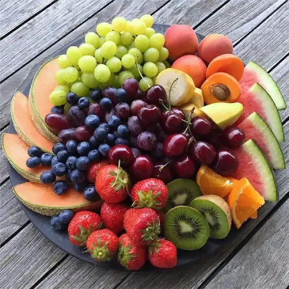 تزئین میوه + دستورالعمل های لازم ( + ایده های جذاب برای تزئین ظرف میوه )