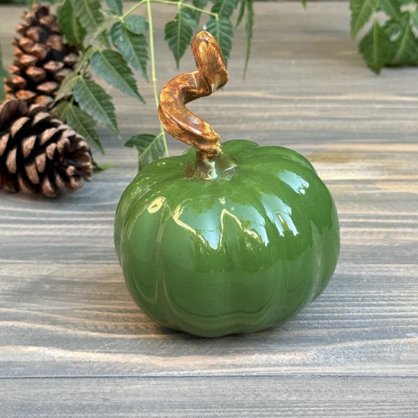 2025_11_02_14_58_IMG_9092 مجسمه کدو متوسط طرح دو