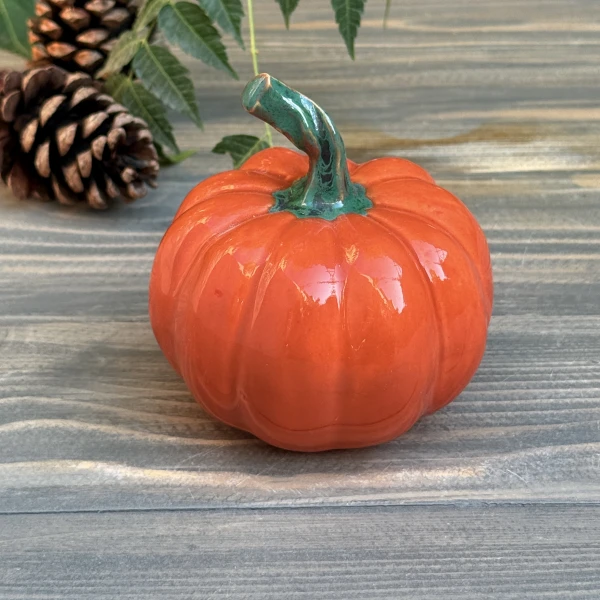 2025_11_02_14_59_IMG_9094 مجسمه کدو متوسط طرح هشت